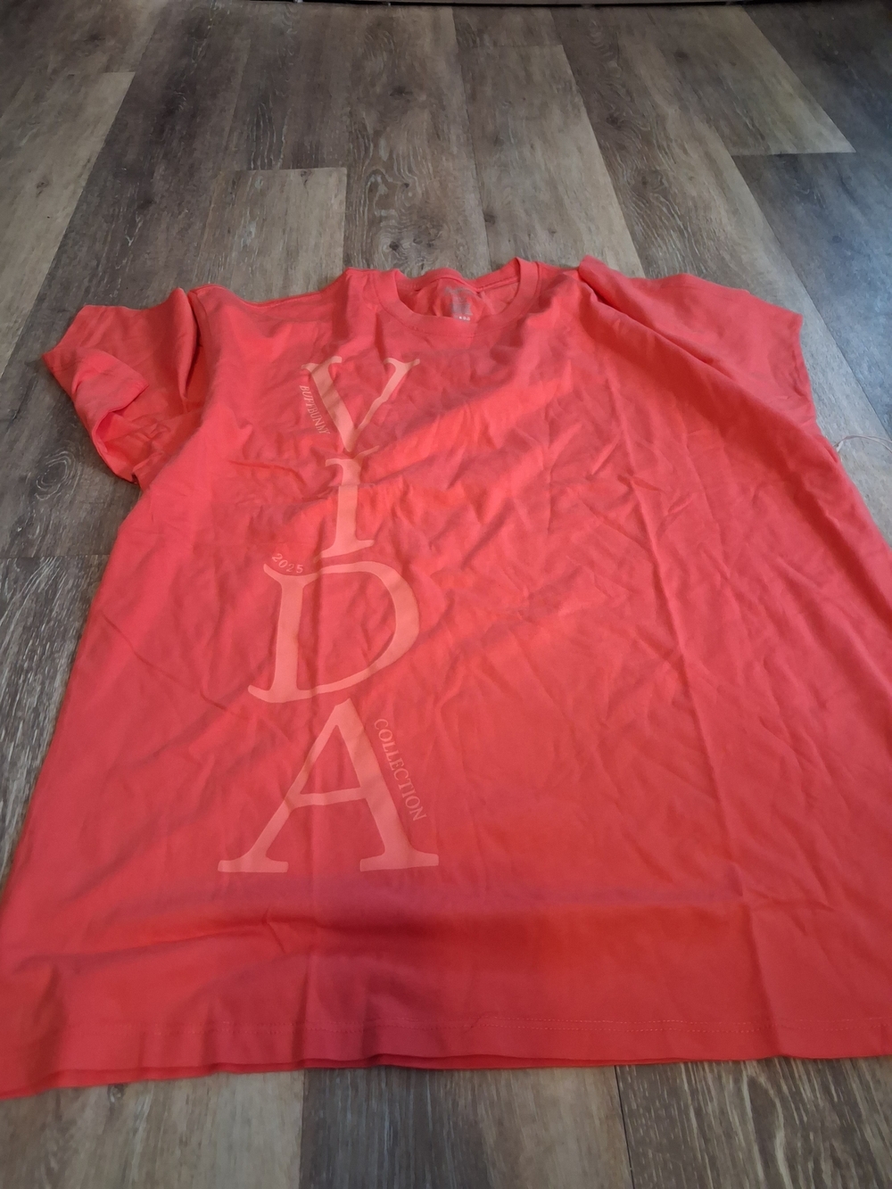 BuffBunny Coral Short Sleeve Tee with Vertical VIDA Logo